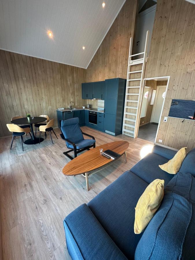 Norsk Havbrukssenter - Rorbuer Hotel Бронойсунд Екстериор снимка